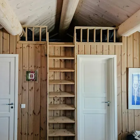 Mountain With Views Over Storevann Feriehus Hemsedal